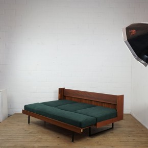 Adjustable sofa
